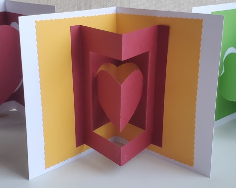 Intro to Pop-Up Art Geart Greeting Card Workshop